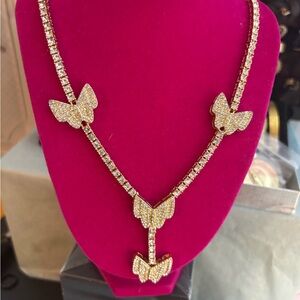 Elegant Gold Butterfly Necklace